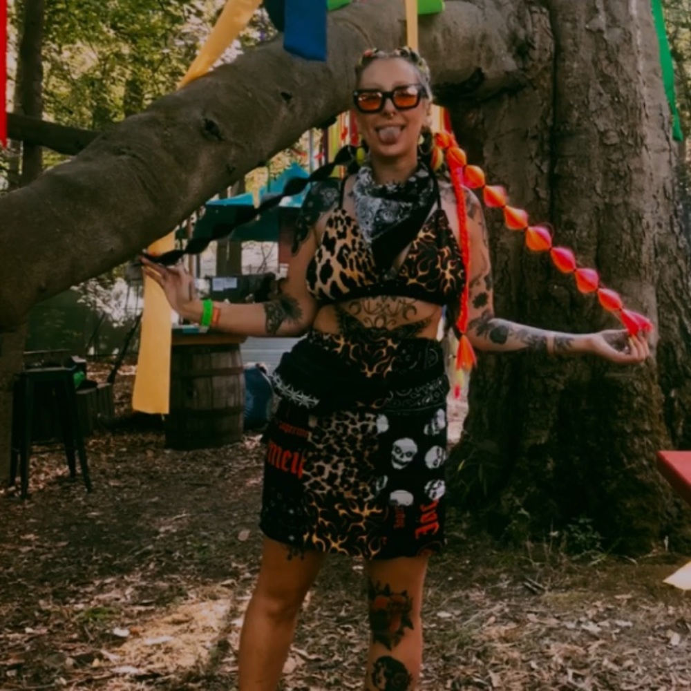 ⚡️𝐂𝐔𝐒𝐓𝐎𝐌 𝐅𝐄𝐒𝐓𝐈𝐕𝐀𝐋 𝐅𝐈𝐓𝐒⚡️ - Picture 6 of 6